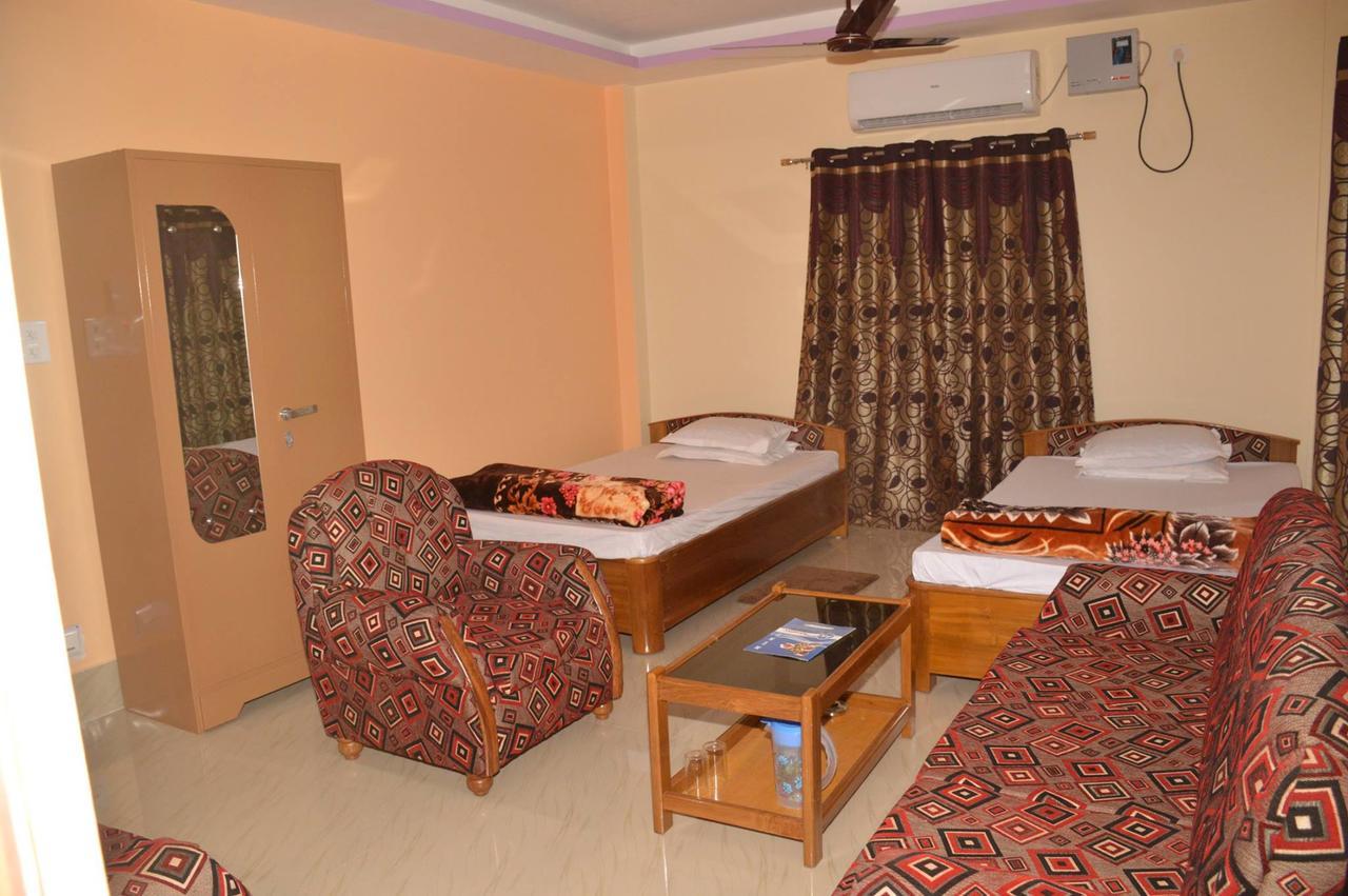 Hotel Kaustav Tezpur Exterior foto