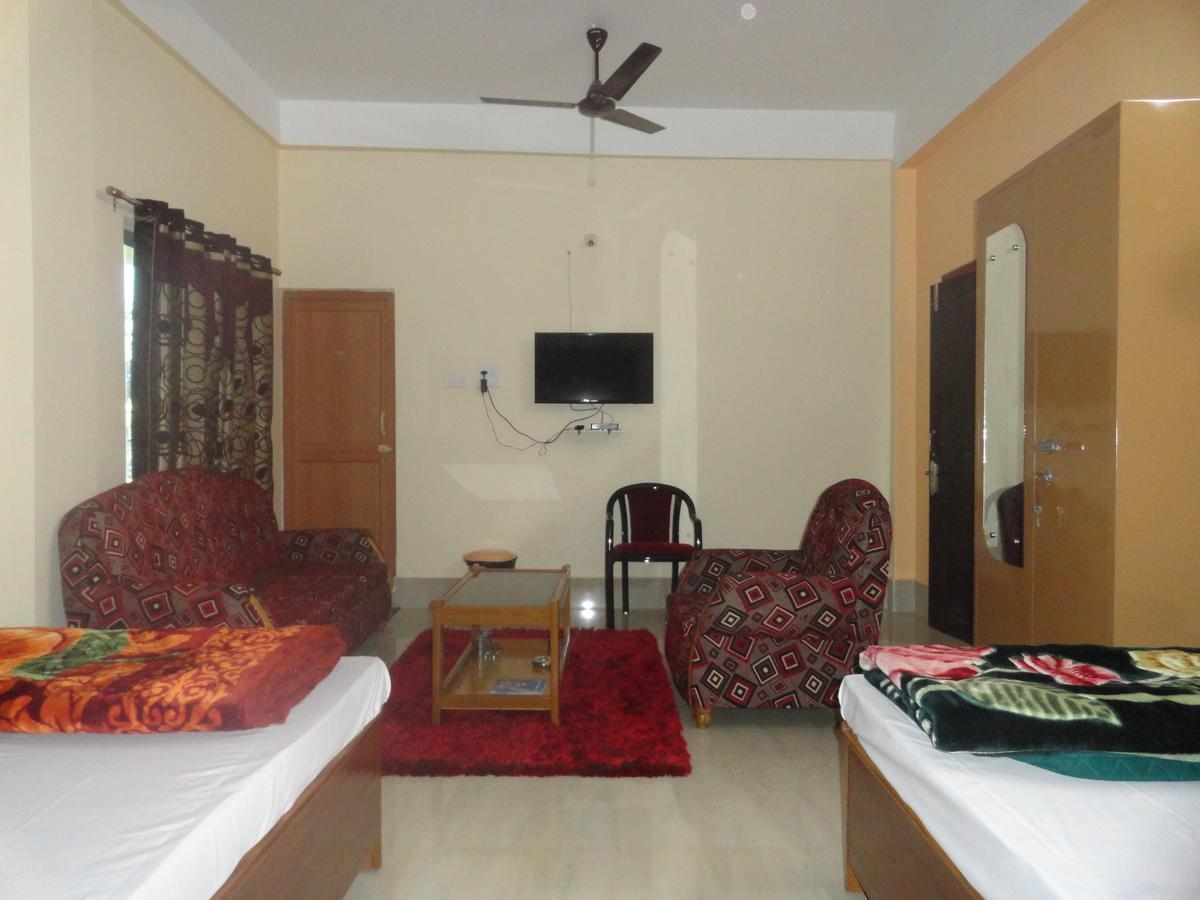 Hotel Kaustav Tezpur Exterior foto